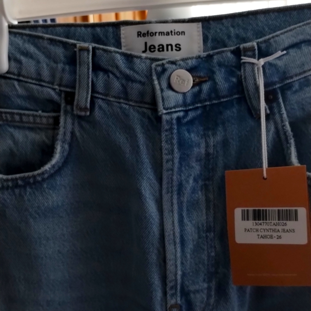New reformation patch Cynthia blue jesns. Tahoe=26